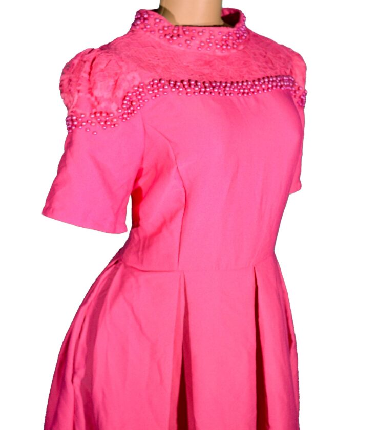 Women’s Solid Dresses Puff Sleeves With a High Neck