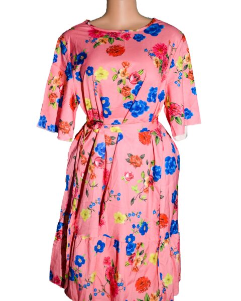 Floral Maxi Dress With Half Sleeves Floral and sleek fabric